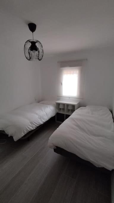 Apartamento Moderno A 1Km De Granada Kültér fotó