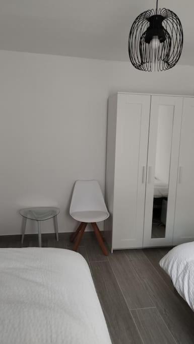 Apartamento Moderno A 1Km De Granada Kültér fotó